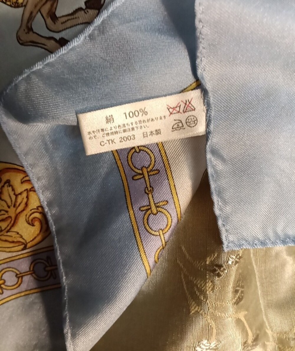 Lancel - luxury - Carousel Print Scarf in Pink, Gold and White - Picture 2 of 2
